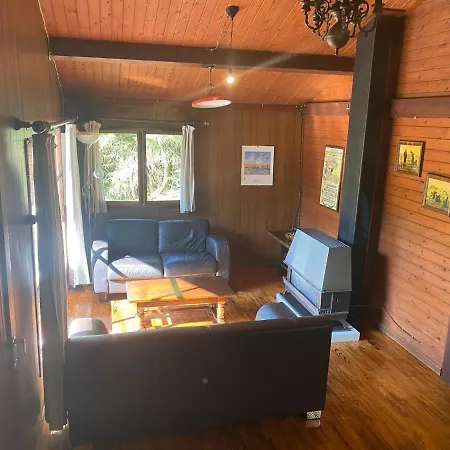Ortho Hideaway With Garden
